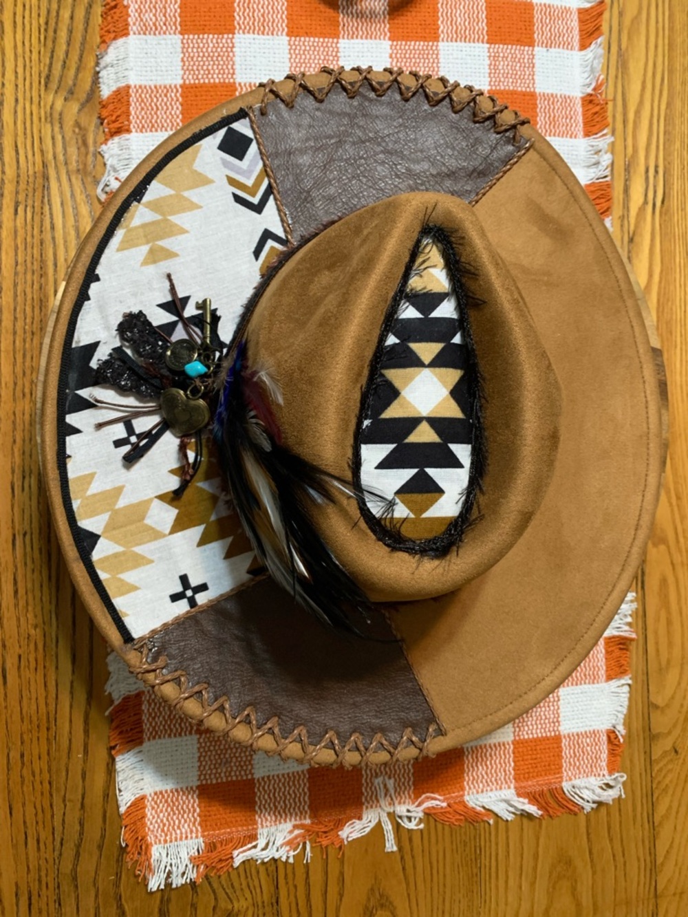 Boho Feather Accent Suede Western Hat - Tan & Black Aztec